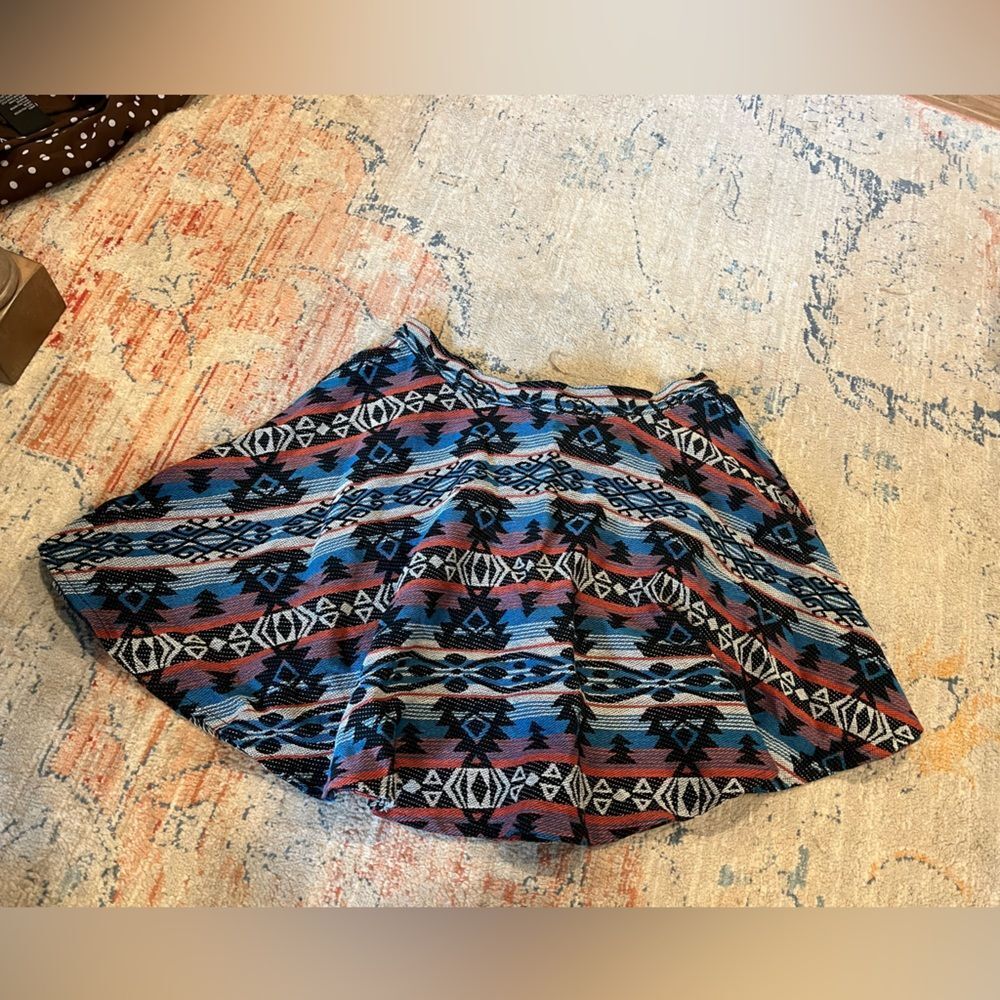 Moon Aztec design skirt size large